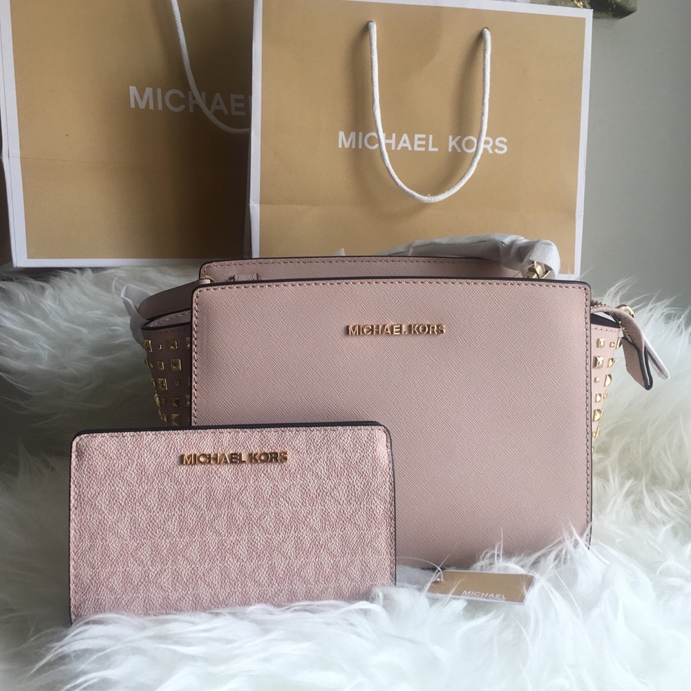 NEW 💗 Michael Kors Pink Selma & Wallet Set